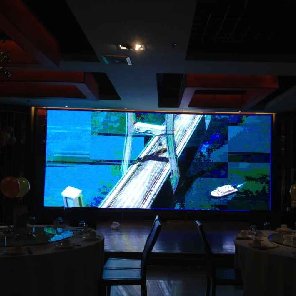 南寧肥仔飯店江南店P４全彩LED顯示屏